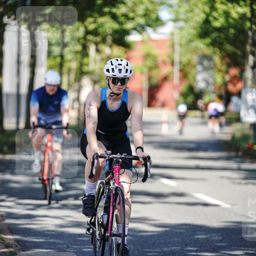 09.08.2026 - GEWOBA Citytriathlon Bremen Michael Burmester http://msf.ph/oto/9945050 09.08.2026 10:37:15 Radfahren 31, 53, 55, 61, 113, 155, 287, 451, 459 meine-sportfotos.de