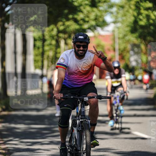 09.08.2026 - GEWOBA Citytriathlon Bremen Michael Burmester http://msf.ph/oto/9945270 09.08.2026 10:39:37 Radfahren 9, 227, 245, 469, 499 meine-sportfotos.de