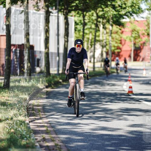 09.08.2026 - GEWOBA Citytriathlon Bremen Michael Burmester http://msf.ph/oto/9945292 09.08.2026 10:39:51 Radfahren 11, 69, 71, 197, 469, 499 meine-sportfotos.de