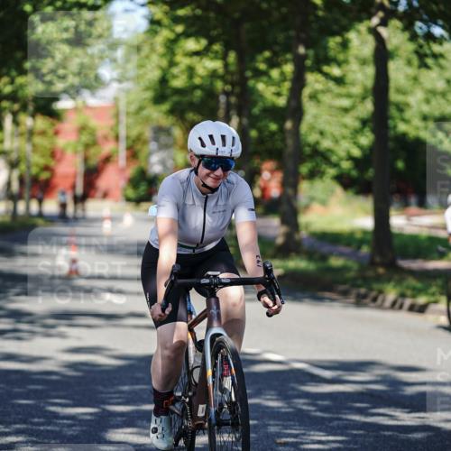 09.08.2026 - GEWOBA Citytriathlon Bremen Michael Burmester http://msf.ph/oto/9945306 09.08.2026 10:40:01 Radfahren 11, 69, 197, 203, 485 meine-sportfotos.de