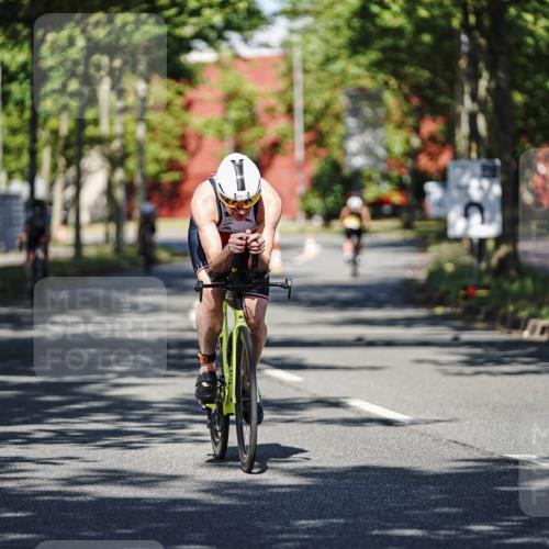 09.08.2026 - GEWOBA Citytriathlon Bremen Michael Burmester http://msf.ph/oto/9945351 09.08.2026 10:40:42 Radfahren 91, 284, 348, 416 meine-sportfotos.de