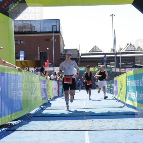 09.08.2026 - GEWOBA Citytriathlon Bremen Yannick Fuchs http://msf.ph/oto/9945391 09.08.2026 14:24:12 Ziel 652, 896 meine-sportfotos.de