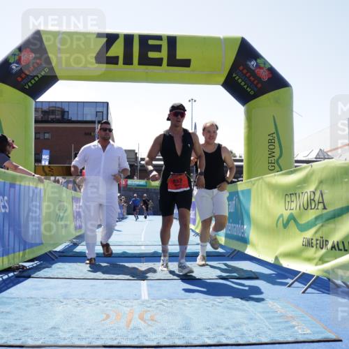 09.08.2026 - GEWOBA Citytriathlon Bremen Yannick Fuchs http://msf.ph/oto/9945405 09.08.2026 14:24:15 Ziel 590, 652, 814, 896 meine-sportfotos.de