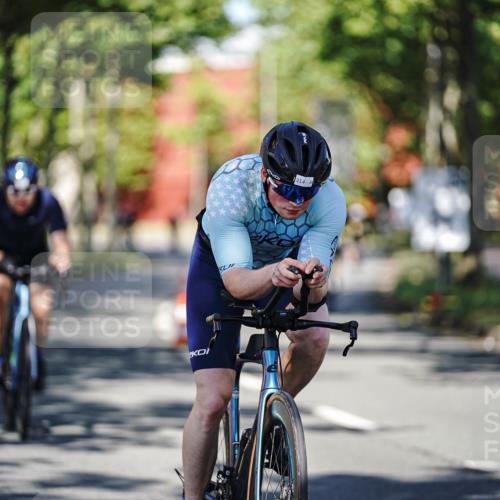 09.08.2026 - GEWOBA Citytriathlon Bremen Michael Burmester http://msf.ph/oto/9945445 09.08.2026 10:41:54 Radfahren 161, 291, 314, 358 meine-sportfotos.de
