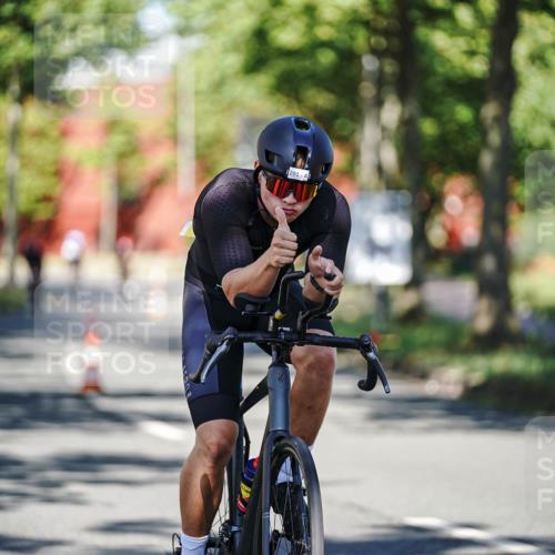 09.08.2026 - GEWOBA Citytriathlon Bremen Michael Burmester http://msf.ph/oto/9945457 09.08.2026 10:41:57 Radfahren 161, 291, 314, 358, 376, 524 meine-sportfotos.de