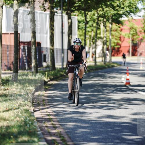 09.08.2026 - GEWOBA Citytriathlon Bremen Michael Burmester http://msf.ph/oto/9945504 09.08.2026 10:42:25 Radfahren 286, 301, 322, 415, 422, 475 meine-sportfotos.de
