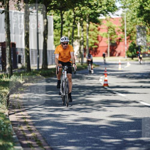 09.08.2026 - GEWOBA Citytriathlon Bremen Michael Burmester http://msf.ph/oto/9945533 09.08.2026 10:42:39 Radfahren 199, 297, 322, 422 meine-sportfotos.de