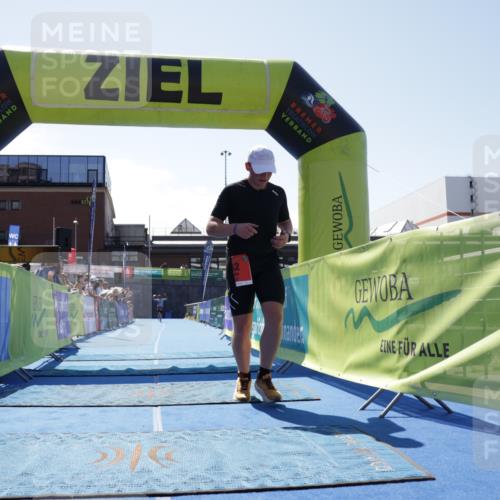 09.08.2026 - GEWOBA Citytriathlon Bremen Yannick Fuchs http://msf.ph/oto/9945553 09.08.2026 14:25:21 Ziel 552, 610 meine-sportfotos.de