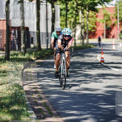 09.08.2026 - GEWOBA Citytriathlon Bremen Michael Burmester http://msf.ph/oto/9945573 09.08.2026 10:43:04 Radfahren 318, 323, 389, 393, 427 meine-sportfotos.de