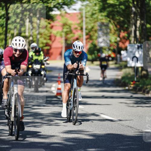 09.08.2026 - GEWOBA Citytriathlon Bremen Michael Burmester http://msf.ph/oto/9945596 09.08.2026 10:43:22 Radfahren 290, 315, 319, 321, 427, 463 meine-sportfotos.de