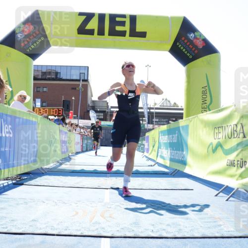 09.08.2026 - GEWOBA Citytriathlon Bremen Yannick Fuchs http://msf.ph/oto/9945676 09.08.2026 14:27:26 Ziel 798, 864, 956 meine-sportfotos.de