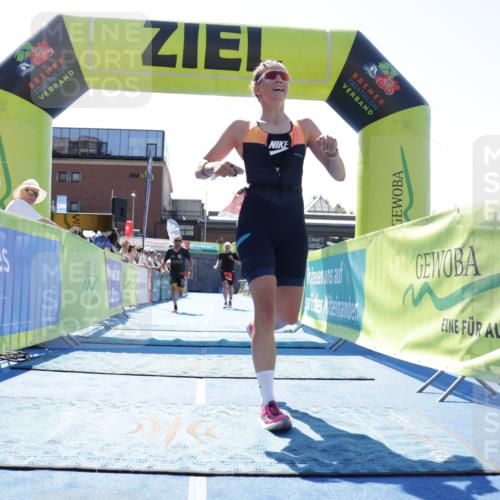 09.08.2026 - GEWOBA Citytriathlon Bremen Yannick Fuchs http://msf.ph/oto/9945679 09.08.2026 14:27:26 Ziel 798, 864, 956 meine-sportfotos.de
