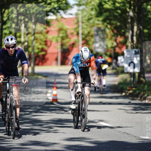 09.08.2026 - GEWOBA Citytriathlon Bremen Michael Burmester http://msf.ph/oto/9945745 09.08.2026 10:44:59 Radfahren 59, 221, 231, 342, 391, 395, 398, 519 meine-sportfotos.de