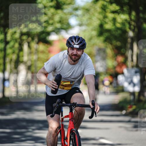 09.08.2026 - GEWOBA Citytriathlon Bremen Michael Burmester http://msf.ph/oto/9945761 09.08.2026 10:45:05 Radfahren 59, 221, 231, 338, 342, 391, 395, 519 meine-sportfotos.de