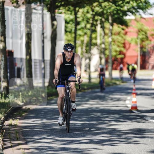 09.08.2026 - GEWOBA Citytriathlon Bremen Michael Burmester http://msf.ph/oto/9945767 09.08.2026 10:45:45 Radfahren 355, 400, 465, 528 meine-sportfotos.de