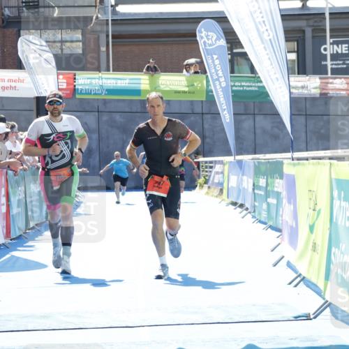 09.08.2026 - GEWOBA Citytriathlon Bremen Yannick Fuchs http://msf.ph/oto/9945822 09.08.2026 14:29:27 Ziel 784, 797 meine-sportfotos.de