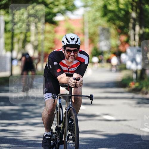 09.08.2026 - GEWOBA Citytriathlon Bremen Michael Burmester http://msf.ph/oto/9945860 09.08.2026 10:46:38 Radfahren 340, 369, 403, 411, 447 meine-sportfotos.de