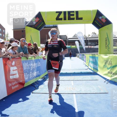 09.08.2026 - GEWOBA Citytriathlon Bremen Yannick Fuchs http://msf.ph/oto/9945888 09.08.2026 14:30:00 Ziel 877, 932 meine-sportfotos.de