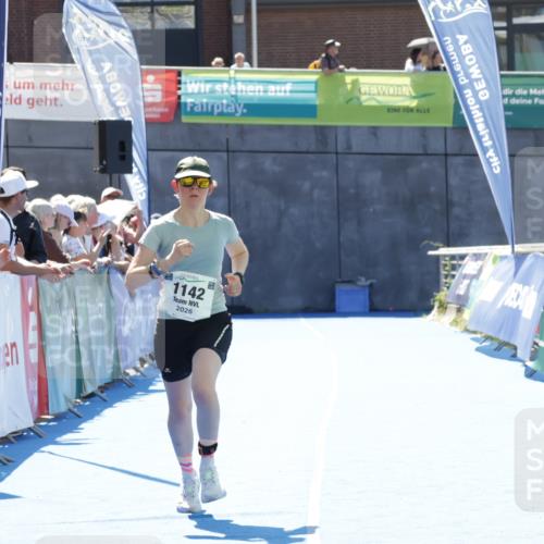 09.08.2026 - GEWOBA Citytriathlon Bremen Yannick Fuchs http://msf.ph/oto/9945899 09.08.2026 14:30:15 Ziel 1142 meine-sportfotos.de