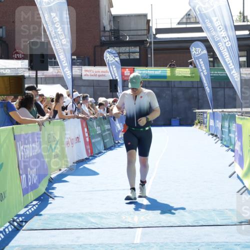 09.08.2026 - GEWOBA Citytriathlon Bremen Yannick Fuchs http://msf.ph/oto/9945978 09.08.2026 14:31:57 Ziel 762 meine-sportfotos.de