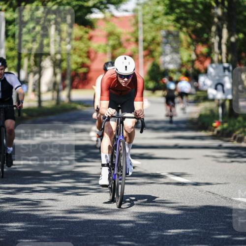 09.08.2026 - GEWOBA Citytriathlon Bremen Michael Burmester http://msf.ph/oto/9945996 09.08.2026 10:48:01 Radfahren 25, 177, 300, 327, 363, 396 meine-sportfotos.de