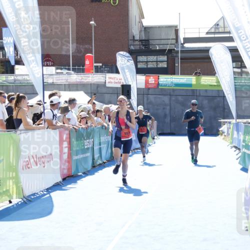 09.08.2026 - GEWOBA Citytriathlon Bremen Yannick Fuchs http://msf.ph/oto/9946006 09.08.2026 14:32:20 Ziel 782, 915, 957 meine-sportfotos.de