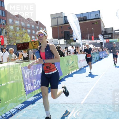 09.08.2026 - GEWOBA Citytriathlon Bremen Yannick Fuchs http://msf.ph/oto/9946017 09.08.2026 14:32:22 Ziel 782, 915, 957 meine-sportfotos.de