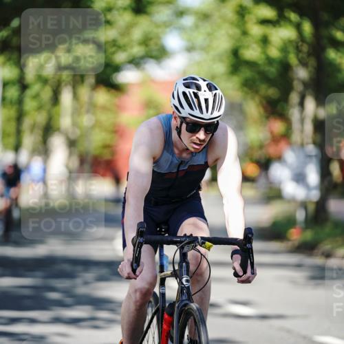 09.08.2026 - GEWOBA Citytriathlon Bremen Michael Burmester http://msf.ph/oto/9946025 09.08.2026 10:48:17 Radfahren 177, 239, 312, 356, 520 meine-sportfotos.de