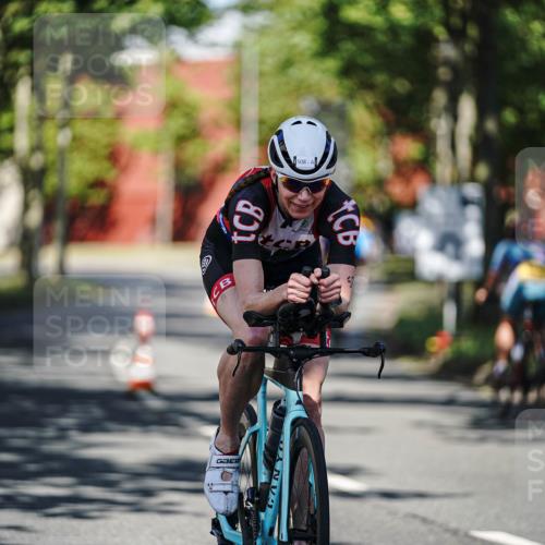 09.08.2026 - GEWOBA Citytriathlon Bremen Michael Burmester http://msf.ph/oto/9946076 09.08.2026 10:49:38 Radfahren 299, 320, 508 meine-sportfotos.de