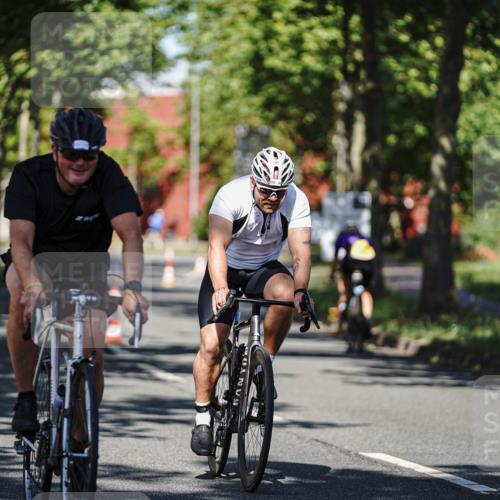 09.08.2026 - GEWOBA Citytriathlon Bremen Michael Burmester http://msf.ph/oto/9946180 09.08.2026 10:51:27 Radfahren 57, 99, 324, 397, 456 meine-sportfotos.de