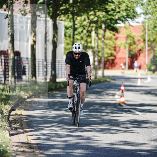 09.08.2026 - GEWOBA Citytriathlon Bremen Michael Burmester http://msf.ph/oto/9946181 09.08.2026 10:51:29 Radfahren 57, 99, 324, 397 meine-sportfotos.de