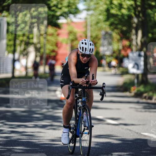 09.08.2026 - GEWOBA Citytriathlon Bremen Michael Burmester http://msf.ph/oto/9946192 09.08.2026 10:51:48 Radfahren 47, 95, 209, 448, 455, 515 meine-sportfotos.de