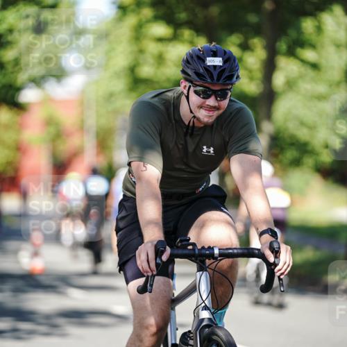 09.08.2026 - GEWOBA Citytriathlon Bremen Michael Burmester http://msf.ph/oto/9946232 09.08.2026 10:52:48 Radfahren 181, 305, 445, 521 meine-sportfotos.de