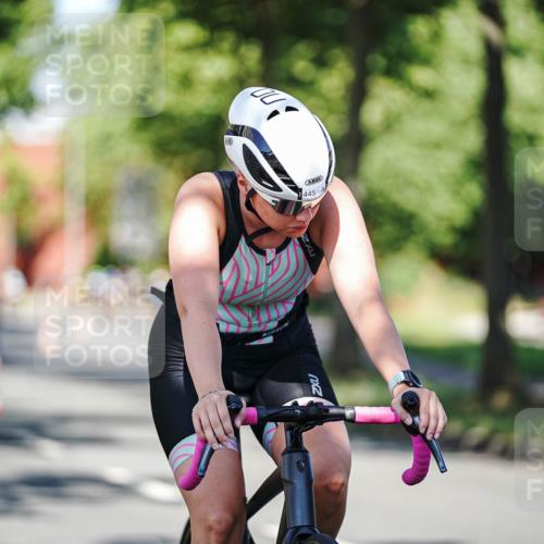 09.08.2026 - GEWOBA Citytriathlon Bremen Michael Burmester http://msf.ph/oto/9946239 09.08.2026 10:52:57 Radfahren 175, 181, 241, 305, 353, 445, 521 meine-sportfotos.de