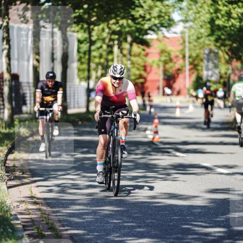 09.08.2026 - GEWOBA Citytriathlon Bremen Michael Burmester http://msf.ph/oto/9946297 09.08.2026 10:53:54 Radfahren 153, 193, 292, 367, 473, 492, 501 meine-sportfotos.de