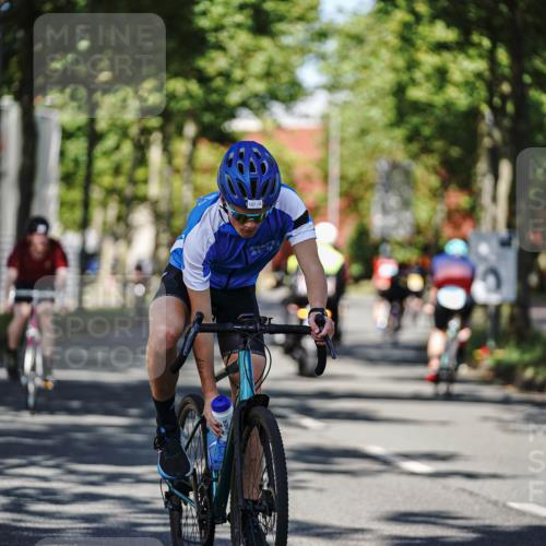 09.08.2026 - GEWOBA Citytriathlon Bremen Michael Burmester http://msf.ph/oto/9946382 09.08.2026 10:55:18 Radfahren 53, 123, 169, 187, 237, 471, 527 meine-sportfotos.de