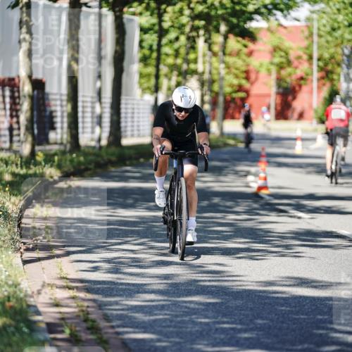 09.08.2026 - GEWOBA Citytriathlon Bremen Michael Burmester http://msf.ph/oto/9946395 09.08.2026 10:55:33 Radfahren 237, 426, 440, 488, 527 meine-sportfotos.de