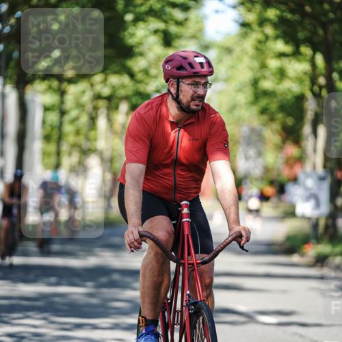 09.08.2026 - GEWOBA Citytriathlon Bremen Michael Burmester http://msf.ph/oto/9946423 09.08.2026 10:56:01 Radfahren 31, 41, 89, 93, 109, 155, 157, 211, 487, 491 meine-sportfotos.de