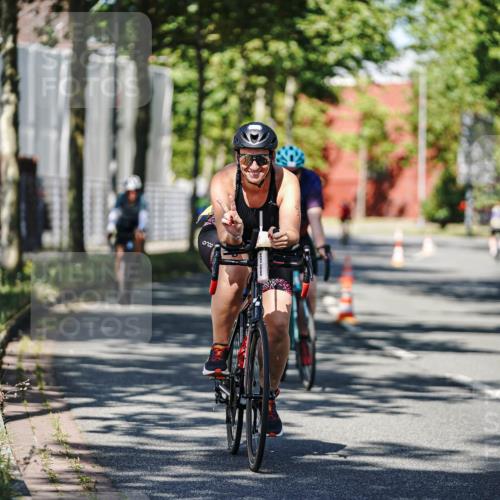 09.08.2026 - GEWOBA Citytriathlon Bremen Michael Burmester http://msf.ph/oto/9946425 09.08.2026 10:56:03 Radfahren 31, 41, 89, 109, 155, 211, 487, 491 meine-sportfotos.de