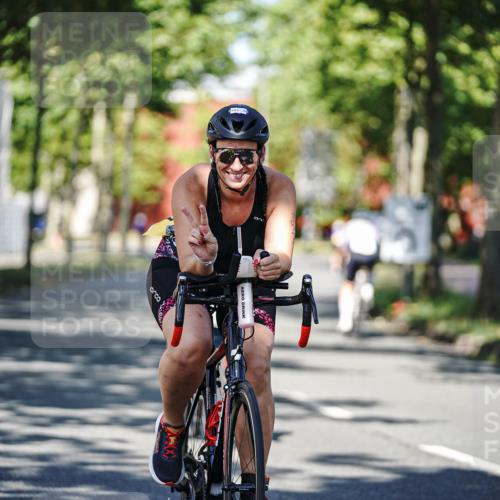 09.08.2026 - GEWOBA Citytriathlon Bremen Michael Burmester http://msf.ph/oto/9946427 09.08.2026 10:56:04 Radfahren 41, 89, 109, 155, 211, 487, 491 meine-sportfotos.de