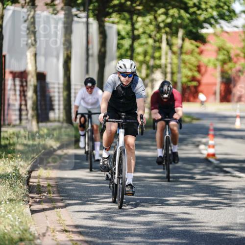 09.08.2026 - GEWOBA Citytriathlon Bremen Michael Burmester http://msf.ph/oto/9946483 09.08.2026 10:57:22 Radfahren 183, 191, 205, 243, 281, 361 meine-sportfotos.de
