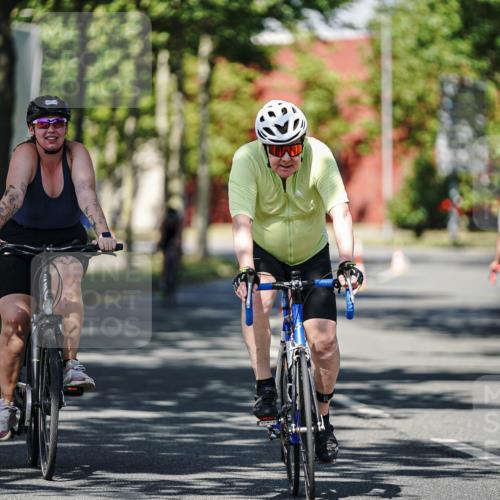 09.08.2026 - GEWOBA Citytriathlon Bremen Michael Burmester http://msf.ph/oto/9946526 09.08.2026 10:59:12 Radfahren 5, 115, 429, 466, 499 meine-sportfotos.de