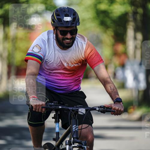09.08.2026 - GEWOBA Citytriathlon Bremen Michael Burmester http://msf.ph/oto/9946611 09.08.2026 11:04:54 Radfahren 227, 524 meine-sportfotos.de
