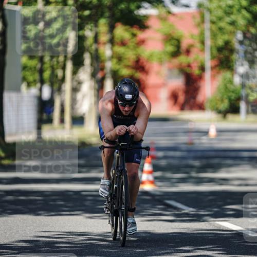 09.08.2026 - GEWOBA Citytriathlon Bremen Michael Burmester http://msf.ph/oto/9946636 09.08.2026 11:55:06 Radfahren 570 meine-sportfotos.de