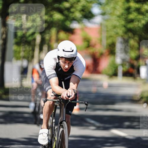 09.08.2026 - GEWOBA Citytriathlon Bremen Michael Burmester http://msf.ph/oto/9946652 09.08.2026 12:02:55 Radfahren 579, 650 meine-sportfotos.de