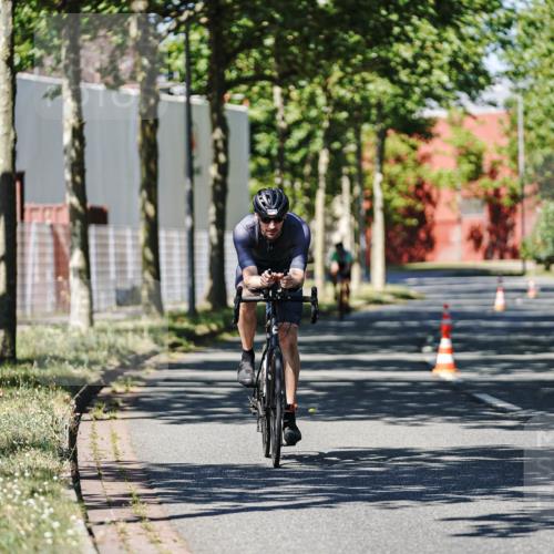 09.08.2026 - GEWOBA Citytriathlon Bremen Michael Burmester http://msf.ph/oto/9946740 09.08.2026 12:06:31 Radfahren 571, 604, 651, 701, 707, 720 meine-sportfotos.de