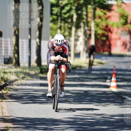 09.08.2026 - GEWOBA Citytriathlon Bremen Michael Burmester http://msf.ph/oto/9946814 09.08.2026 12:08:40 Radfahren 558, 602, 620, 643, 711 meine-sportfotos.de