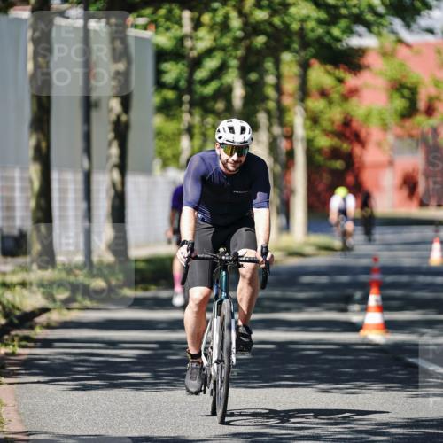 09.08.2026 - GEWOBA Citytriathlon Bremen Michael Burmester http://msf.ph/oto/9946855 09.08.2026 12:09:41 Radfahren 570, 578, 597, 674, 702 meine-sportfotos.de