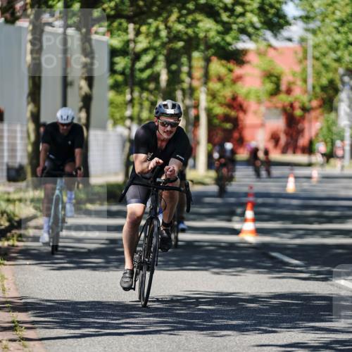 09.08.2026 - GEWOBA Citytriathlon Bremen Michael Burmester http://msf.ph/oto/9946907 09.08.2026 12:10:56 Radfahren 587, 652, 669, 690, 714, 740, 743, 766, 810, 831 meine-sportfotos.de