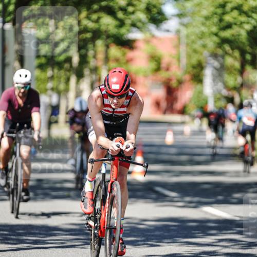 09.08.2026 - GEWOBA Citytriathlon Bremen Michael Burmester http://msf.ph/oto/9946921 09.08.2026 12:11:05 Radfahren 587, 641, 652, 669, 690, 714, 743, 789, 801, 810, 831 meine-sportfotos.de